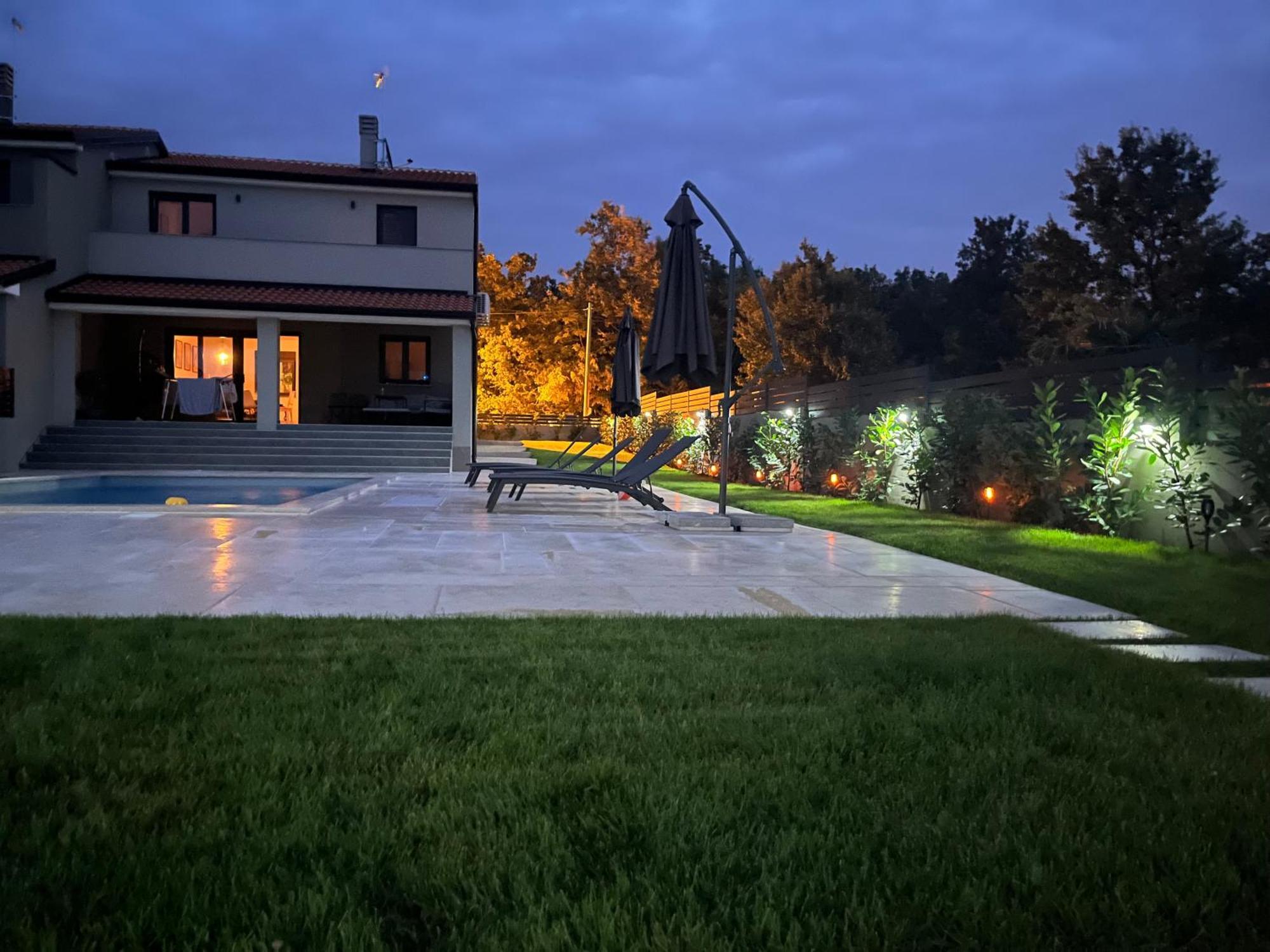 Casa Mia Villa โปเรช ภายนอก รูปภาพ